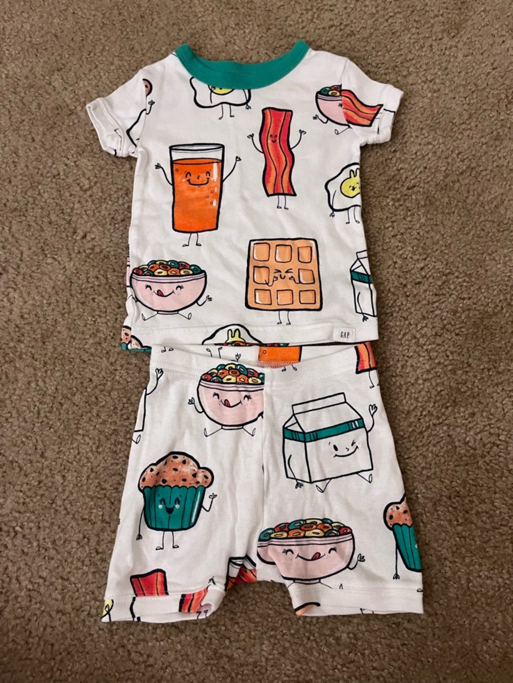 GAP Kids Breakfast Short Pajama Set